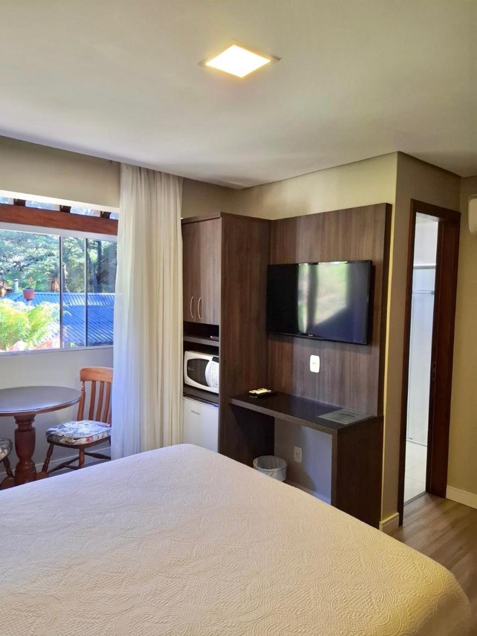 Residencial Jardim Dos Pinheiros 279 Apartment Canela Bagian luar foto